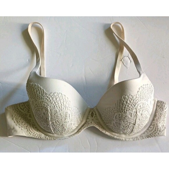Victoria's Secret Demi Bra Size 36C Beige Floral Lace Lightly Lined Underwire - Picture 1 of 5
